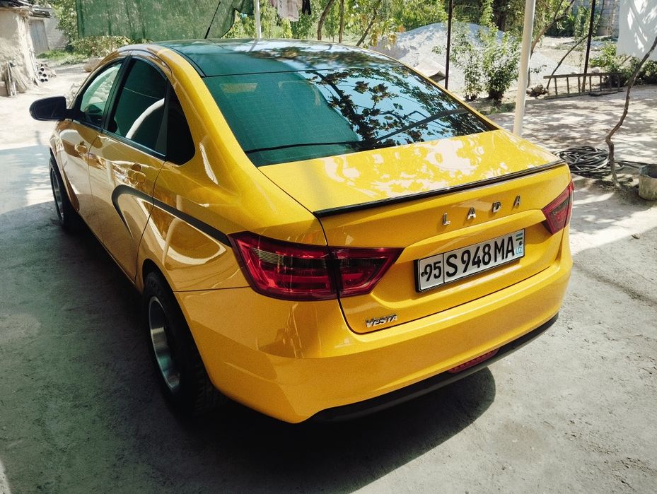 Лада Веста 2019 срочный сотилади