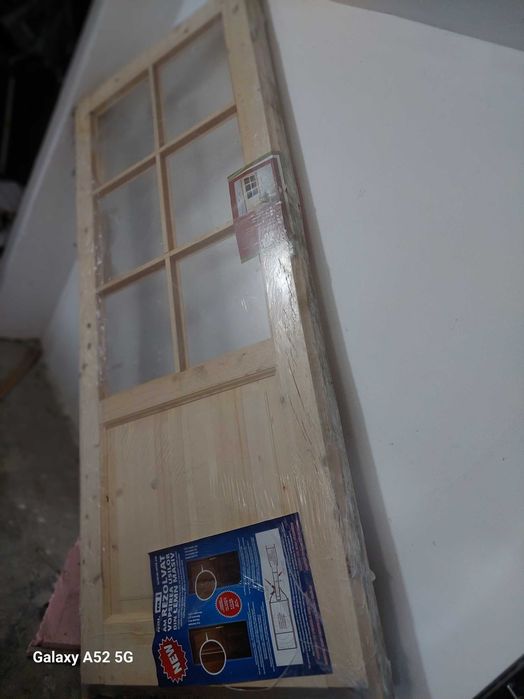 Uși interior din lemn brad