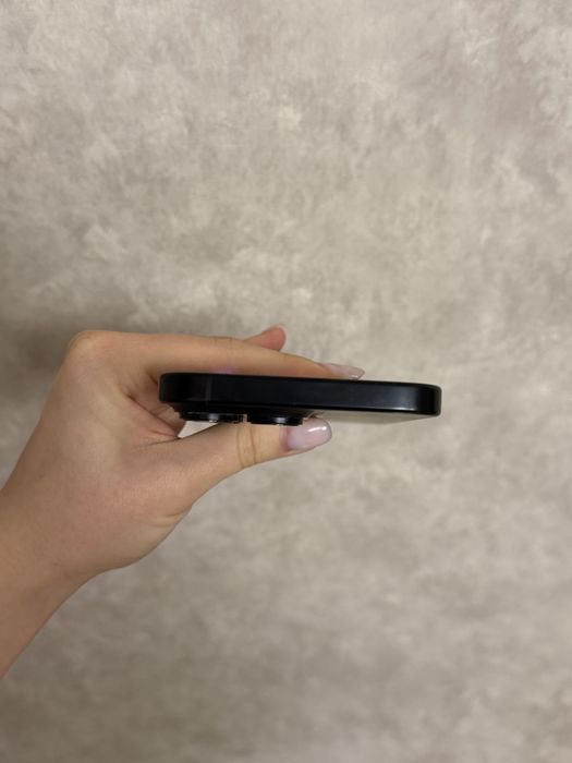 Продам 16 pro Max 256gb