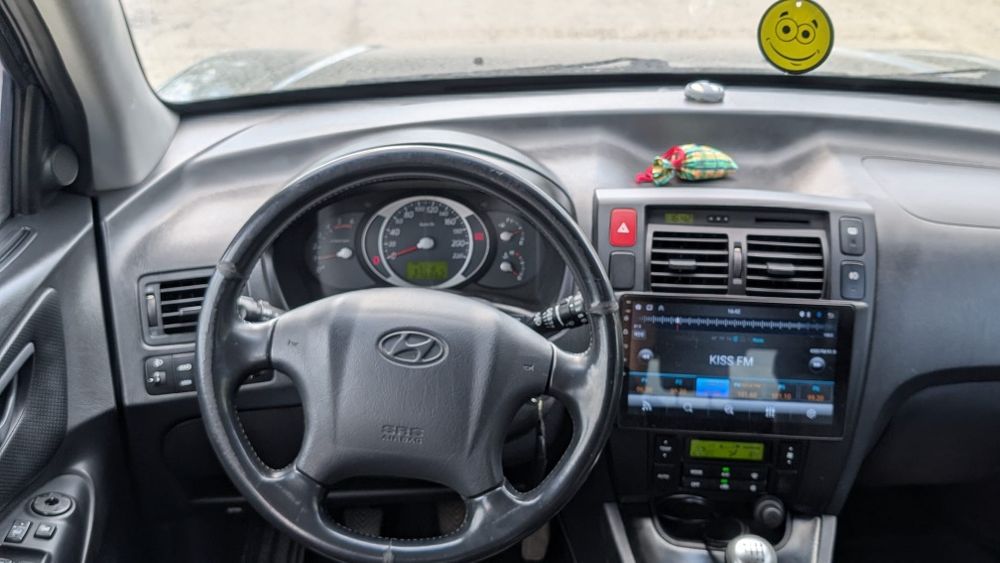 Hyundai Tucson 4x4  2.0d 140cp E4 2008 Piele , Navigație mare , Scaune încălzite