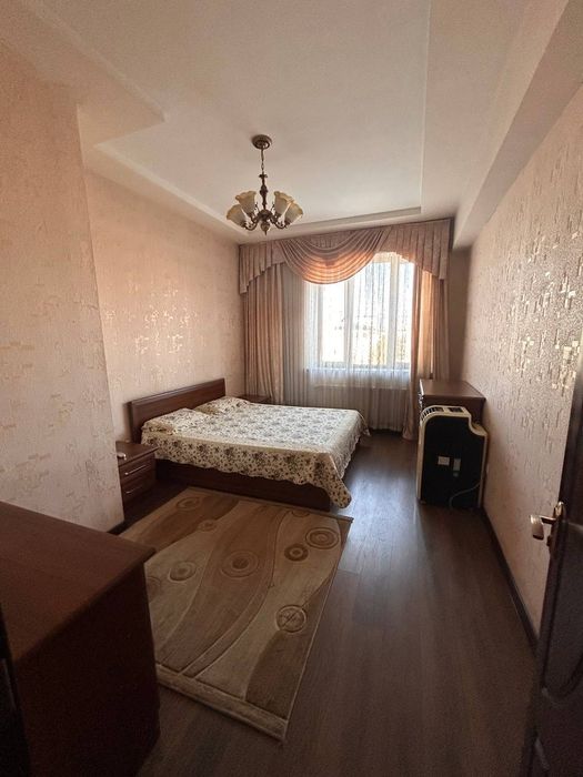 Сдаю спецплан 5/5/7 Ташкент сити улА.Навои 155м²