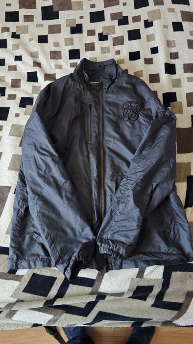 Jacheta Bleumarin, L