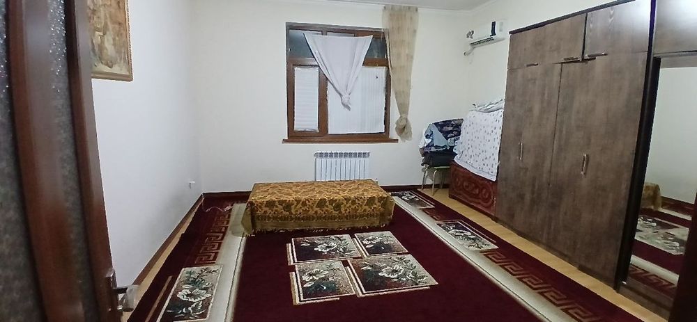 Ijaraga uy bor abituriyent qizlarga