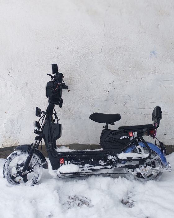 Продам ск8 торг есть