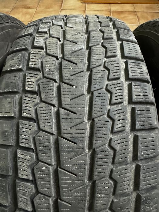 Зимни гуми Yokohama ice guard g075