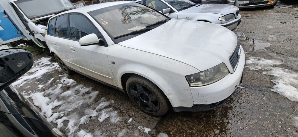 Dezmembrez Audi A4 B6 1.9D 2.0 B 2002