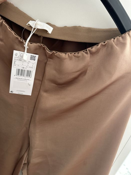 Панталон MANGO нов!