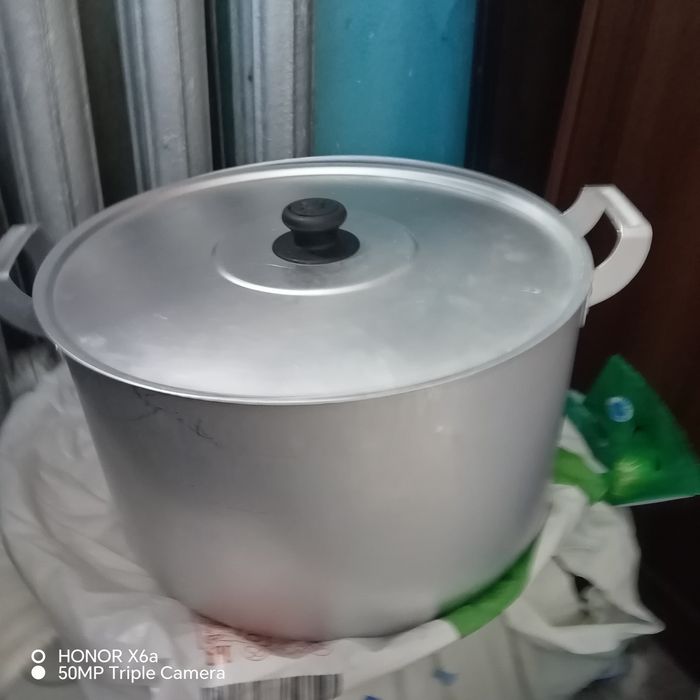 Кастрюля алюминиевая