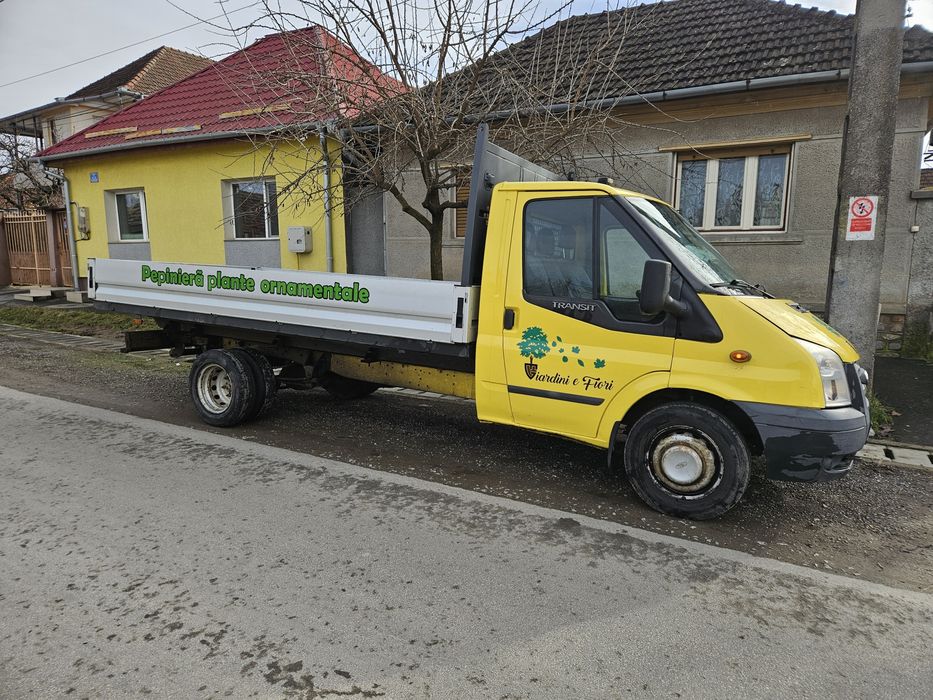 Ford Transit 2012 carosata