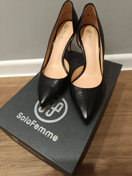 Дамски обувки на токчета 38 номер, естествена кожа