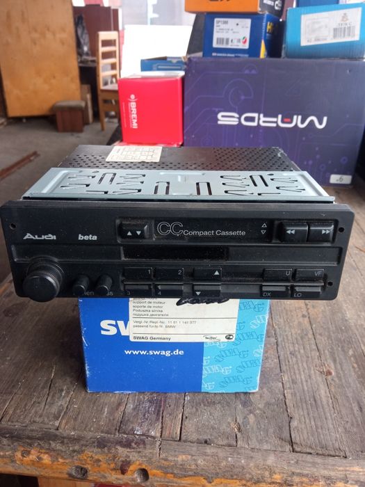 Магнитола Ауди бета