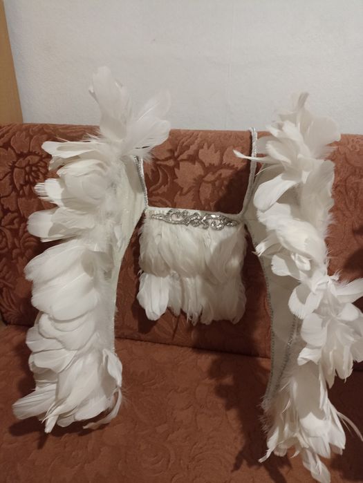 Белые крылья перья натуральные