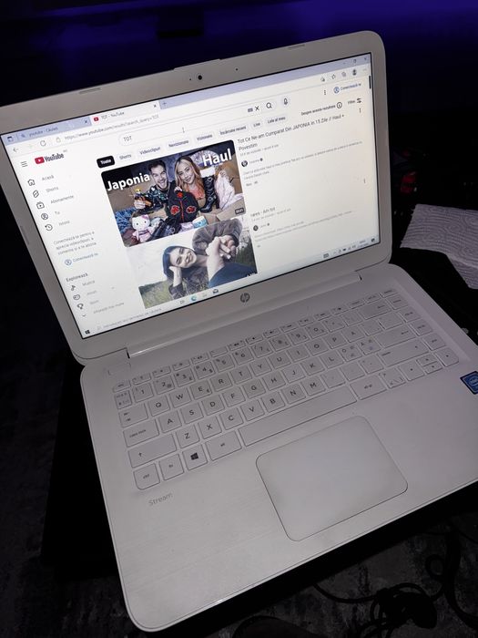 HP Stream 14 – Laptop ușor și portabil