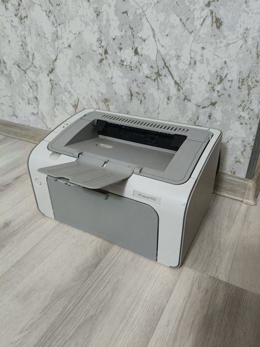 Продам лазерный  принтер hp