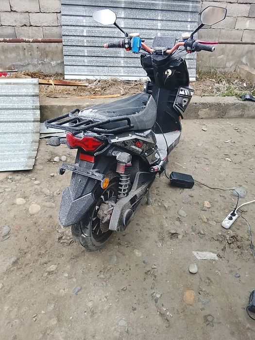 Elektroskuter redlayin