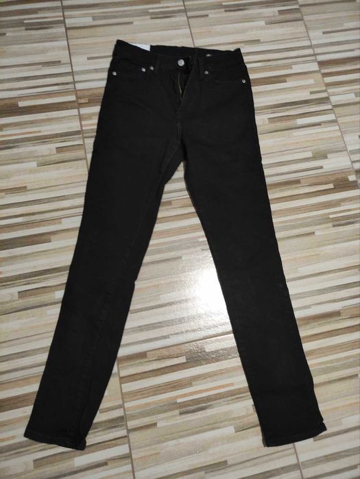 Черни дънки Levi's и H&M Skinny Fit (размер S)