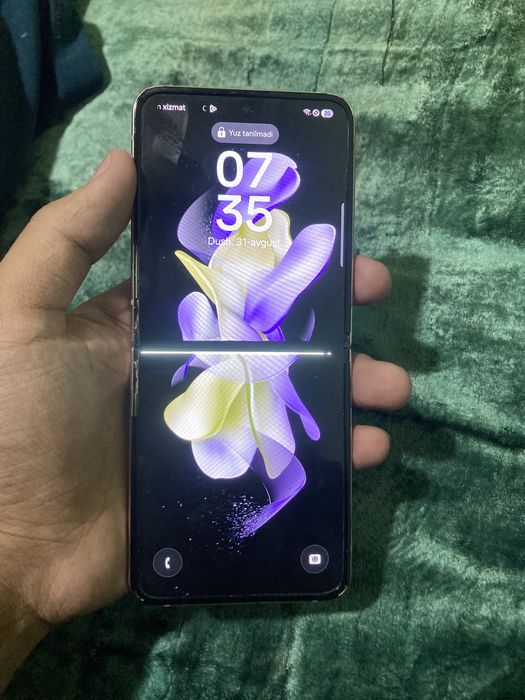 Samsung z flip 4 5G