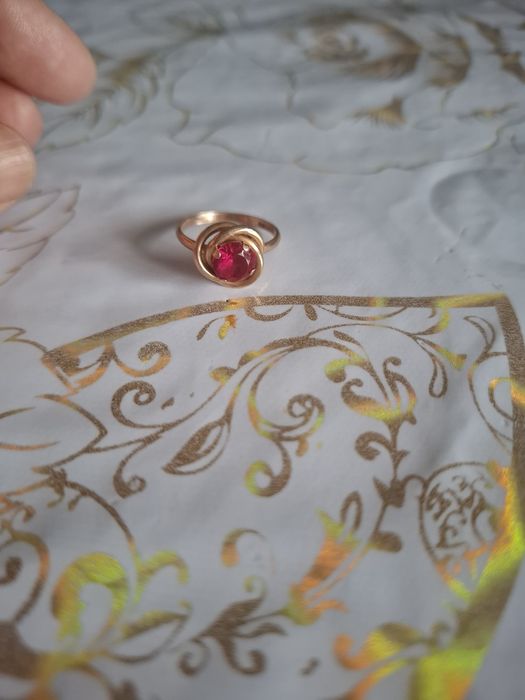 Алтын сақыйна сатылады