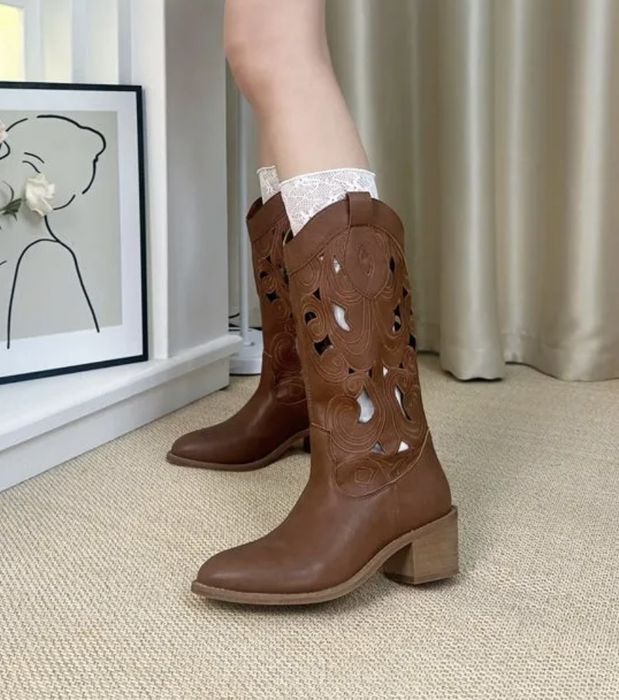 Сапоги осенние новые