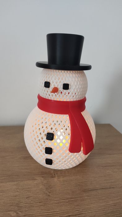 Imprimare piese personalizate 3D – piese pentru mașină, casă, jucării