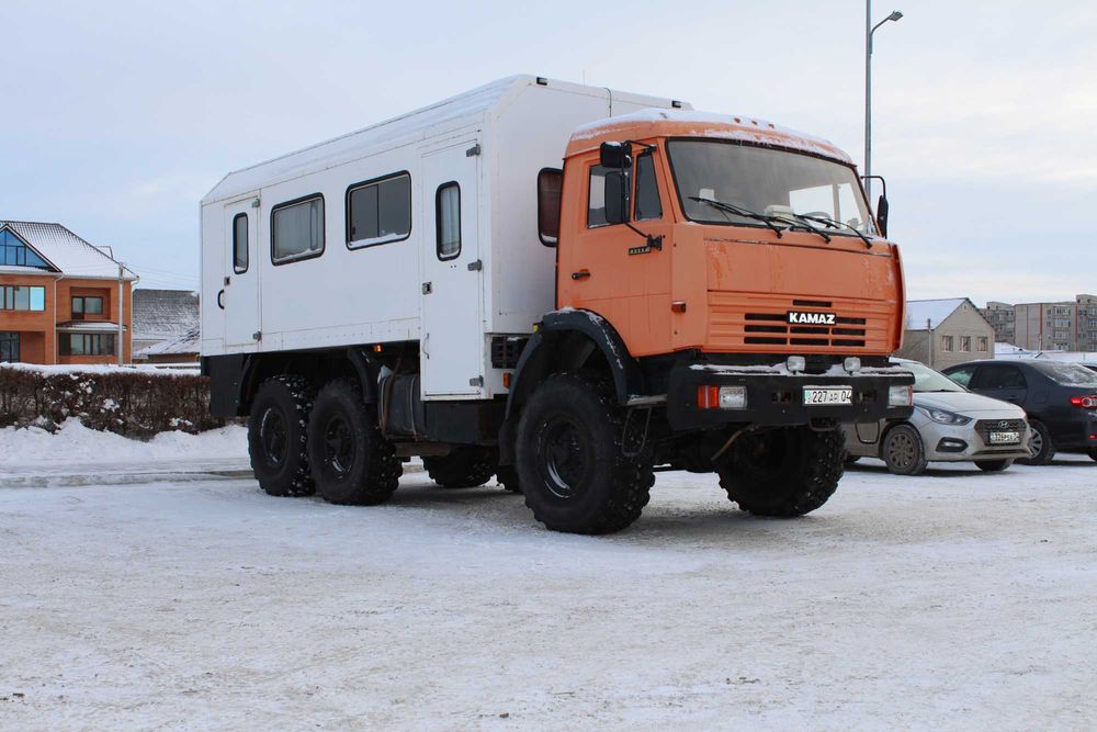 Продам КУНГ на вездеходном шасси Камаз