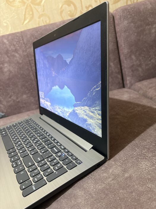 Ноутбук Lenovo ideapad 330