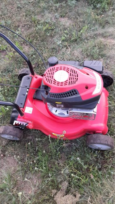 Бензинова косачка Raider