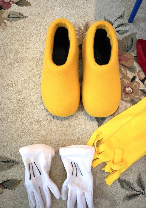 Продам костюмы для аниматоров