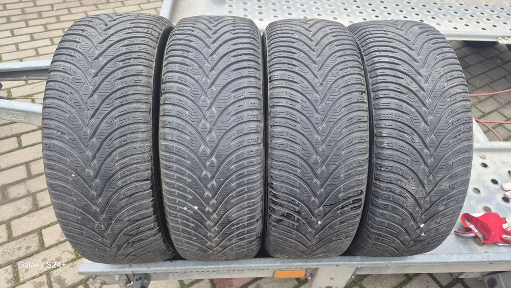 set cauciucuri; 205 55 16 de iarnă,m+s