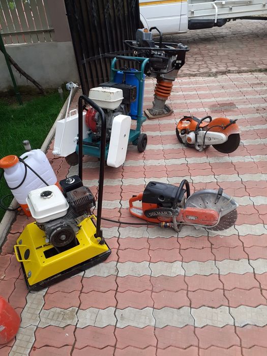 Sapaturi instalatii sanitare,fundatii,moloz, Bobcat, Foreza/Burghiu