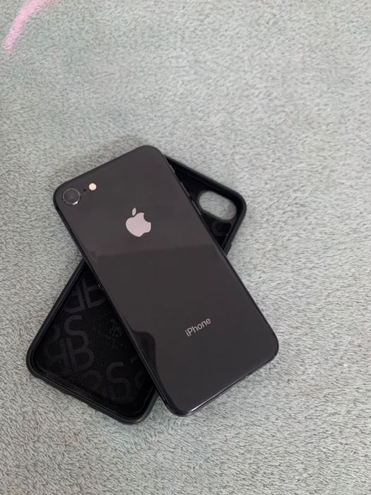 iPhone 8 64гб обмен