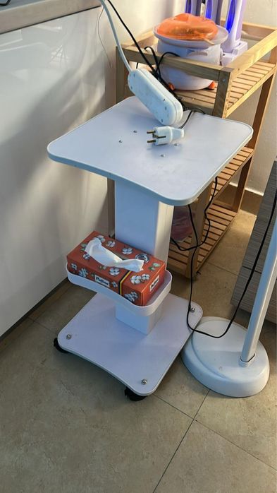 Scafa coafor 1000 lei