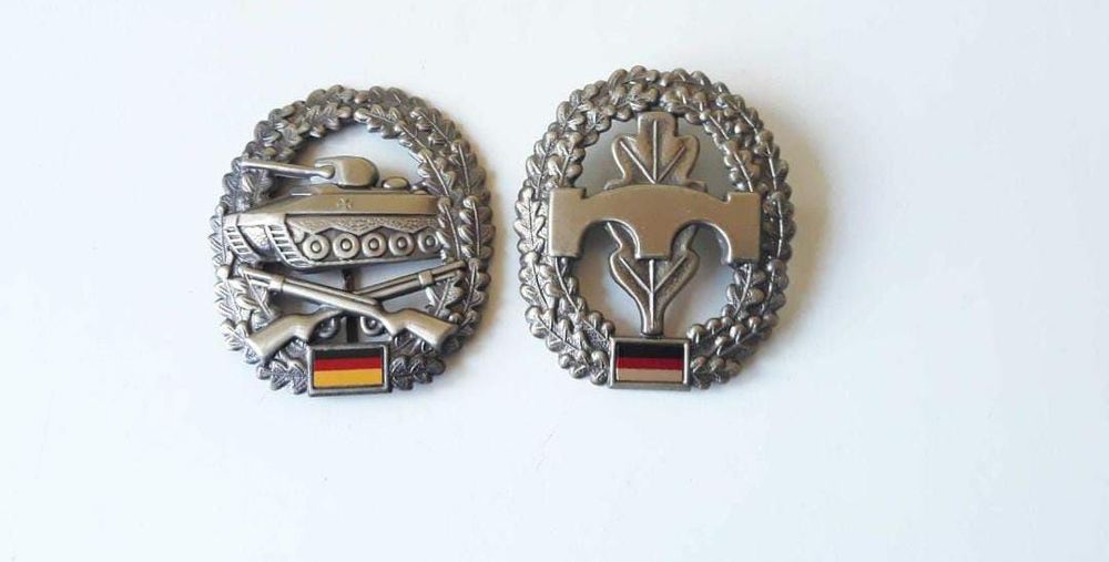 2 Insigne Armata Germana Tanchisti
