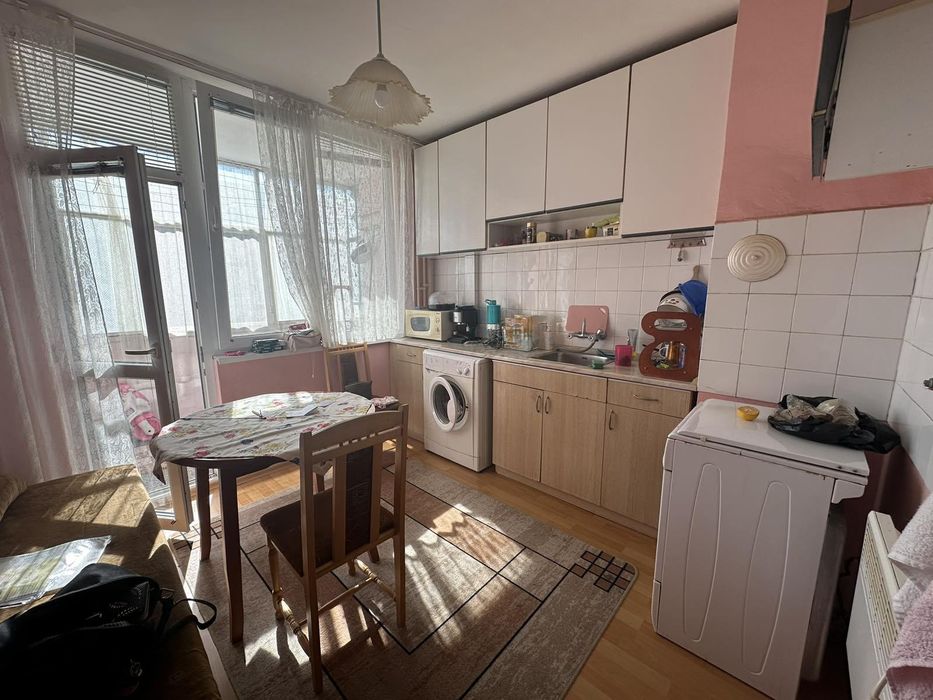 Продава се Двустаен апартамент в Бургас, Славейков - 43 кв.м за 1931 €/кв.м - Снимка #4