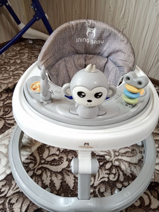 Продам детский ходунок. Ходунок сотилади.