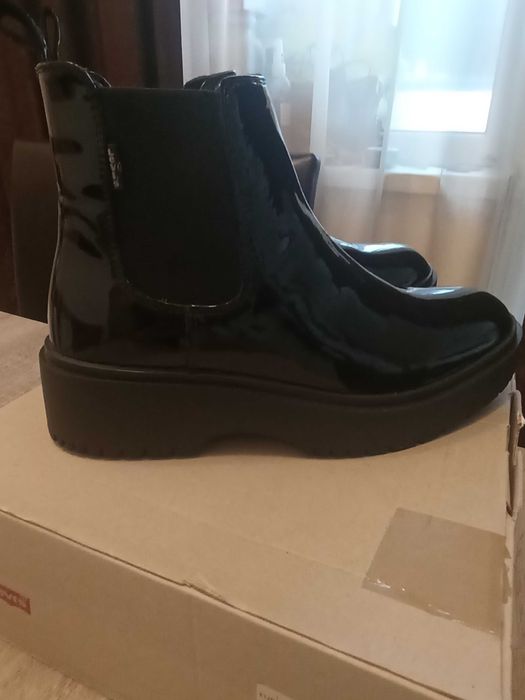 Нови боти LEVI'S