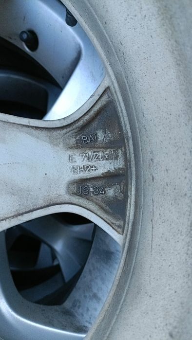 Jante BMW r17 cu anvelope de iarna