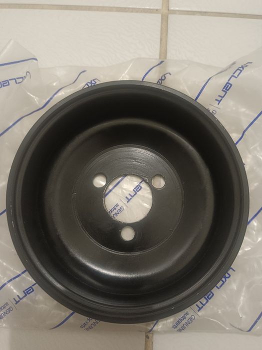 Шкив водяного насоса