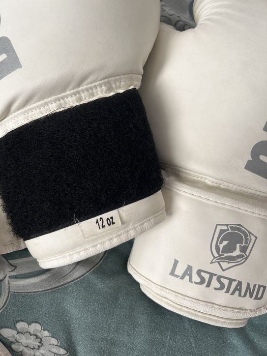 боксёрские перчатки