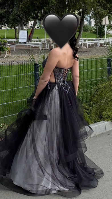 Блана рокля от Модна къща Алегра