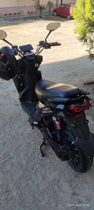 Электроскутер Редлайн сотилади