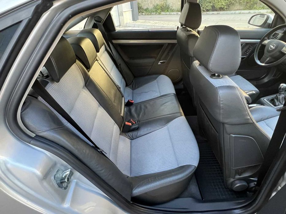 Opel Vectra C  1.8,  122 к.с.