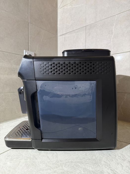 кафе машина Philips EP3246