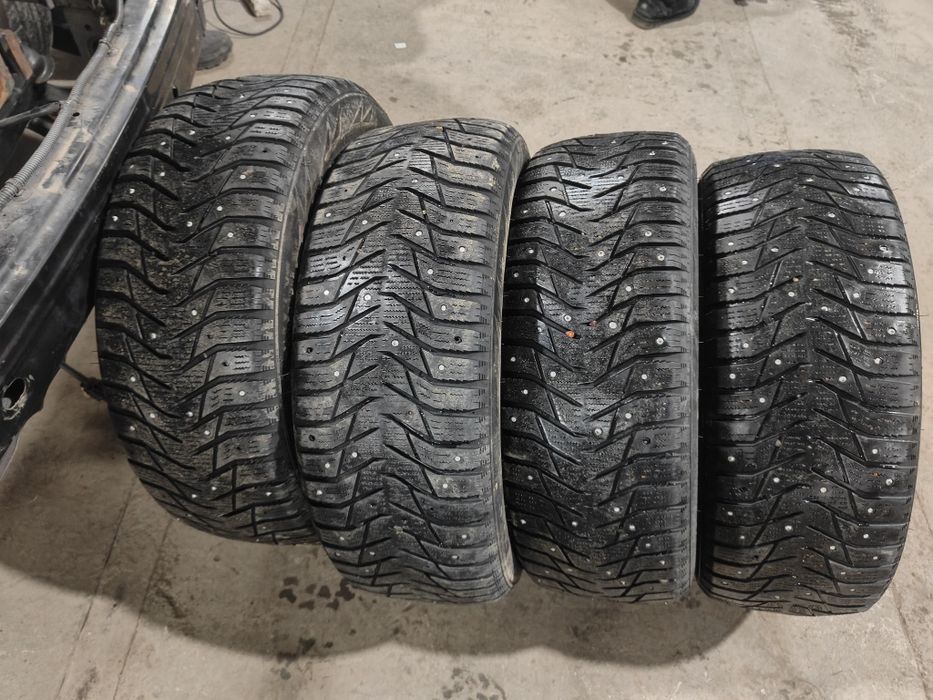 Продам зимние шины