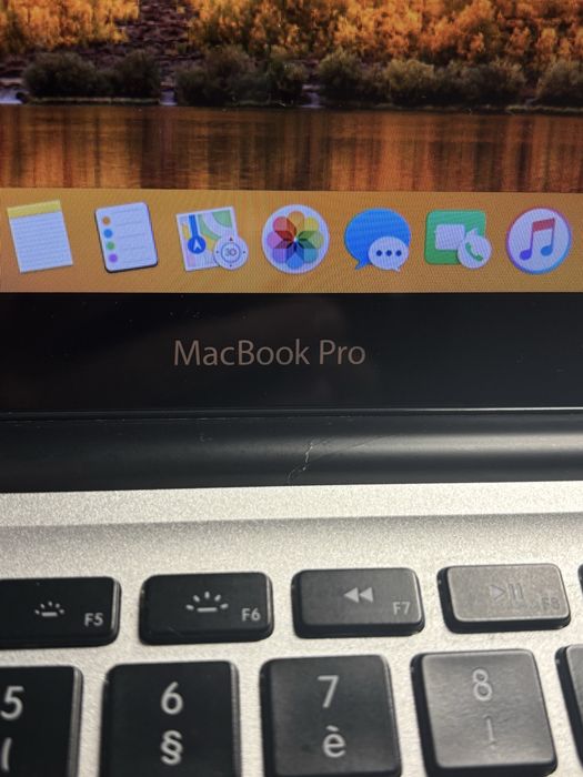 Vand Macbook Pro