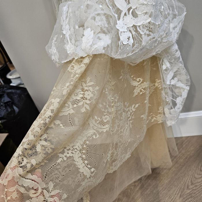 Продам платье Испания