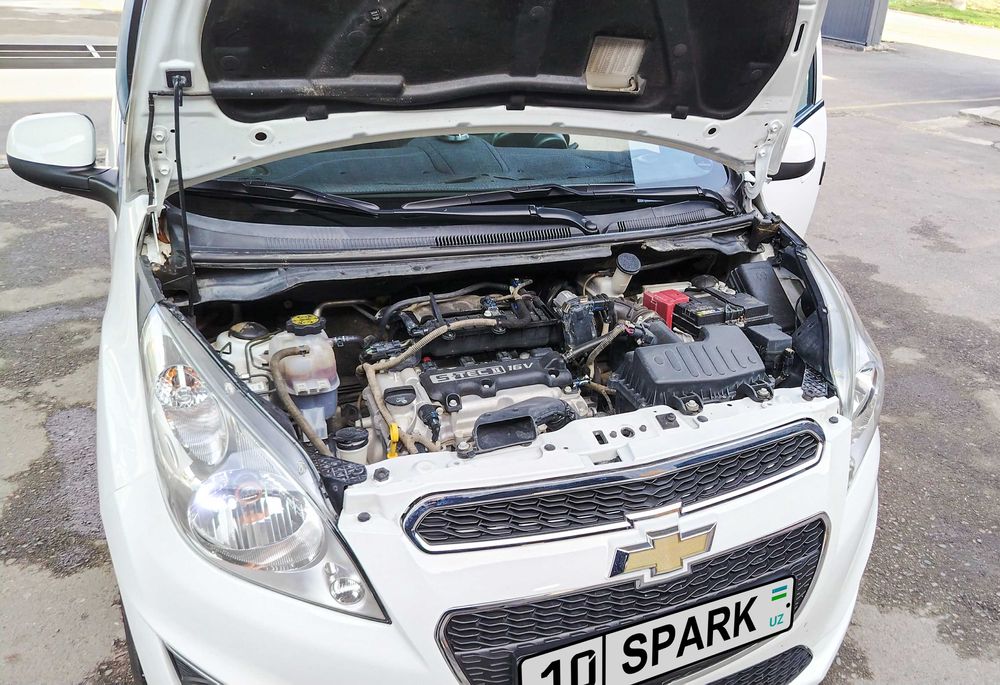 Продаю свою машину Spark 2019 автомат, 4 позиция Евро