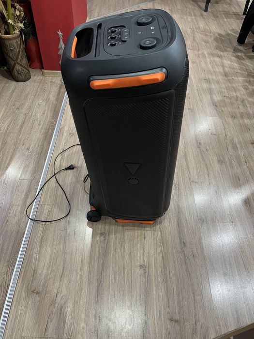 Колона JBL partybox 710