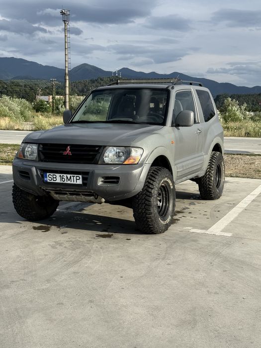 Mitsubishi V60 Pajero 2.5 TD