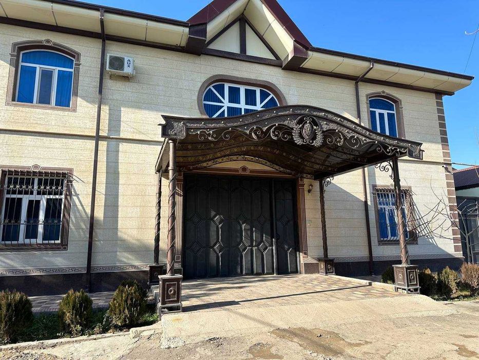 Qarshi shahardagi Hovli sotiladi